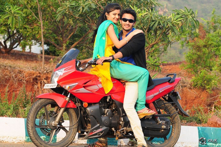 Ninne-Korukunta-Movie-Stills